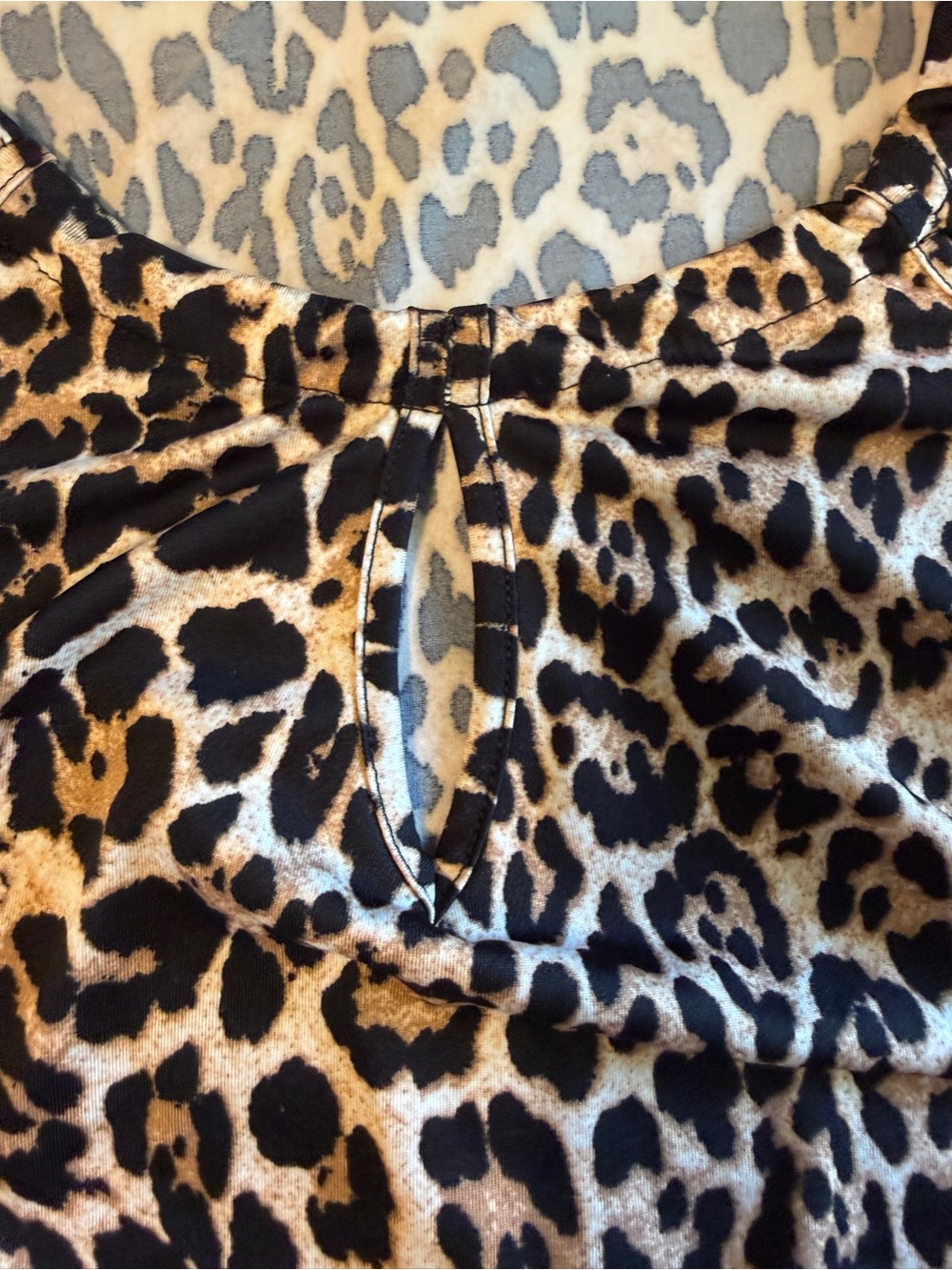 Leopard Print Top - Picture 11 of 12